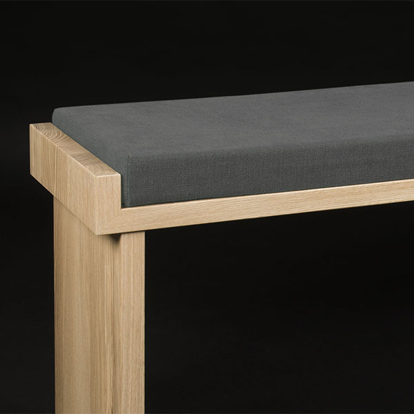 Thothem - Yurok Bench, Belgian oak furniture