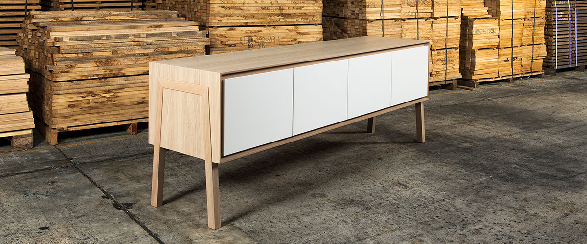 Kasaan - Thothem, natural oak furniture